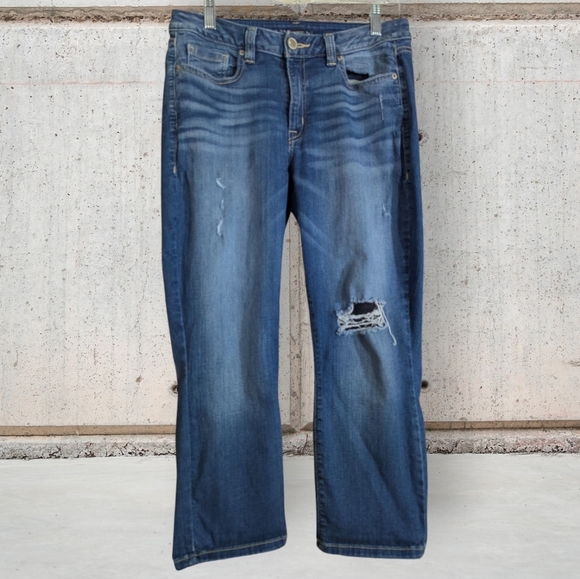 Pre-loved Lane Bryant Women's Distressed Capri Blue Jeans Size 14 - Picture 1 of 6